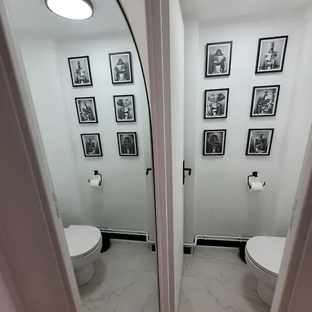 Centre *